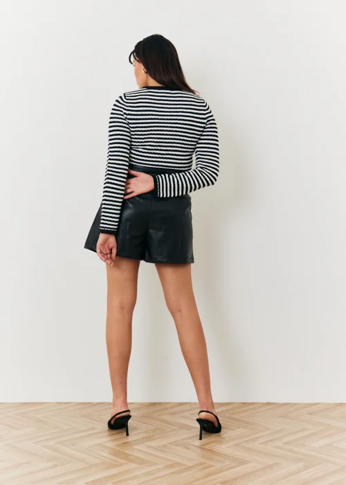 In The Style Monochrome Stripe Knit Cardigan - 8 Image 4