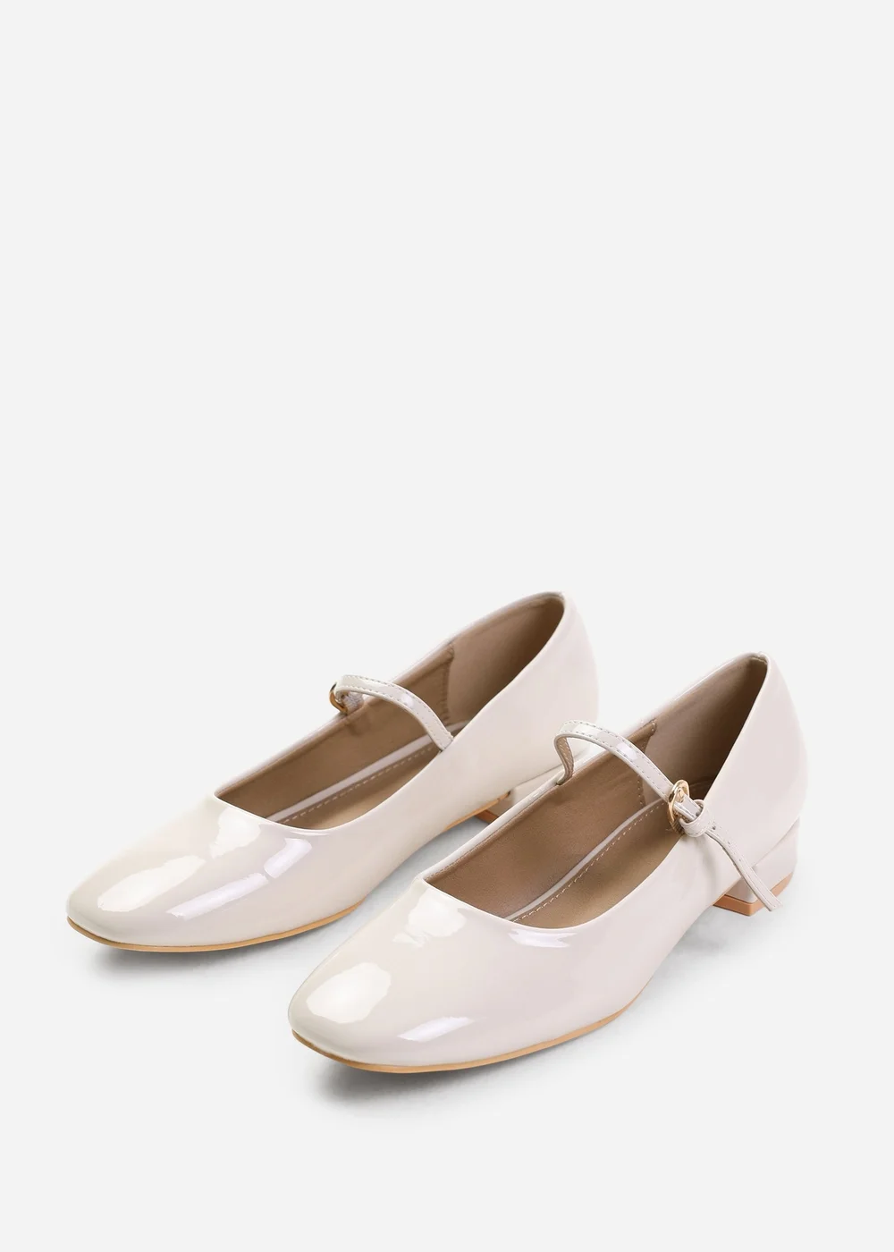 Where's That From Cream Patent Minsk Wide Fit Low Heels - Size 5 Image 2