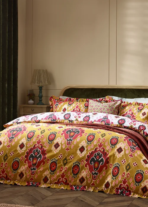 Paoletti 1973 Dawson Ikat Amber Reversible Duvet Cover Set - Single Image 1