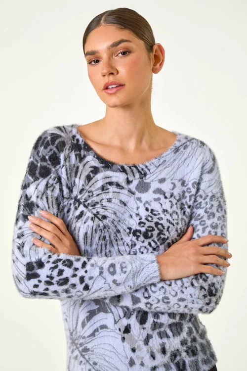 Roman Light Blue Fluffy Tropical Print Knit Jumper - Size 22 Image 4