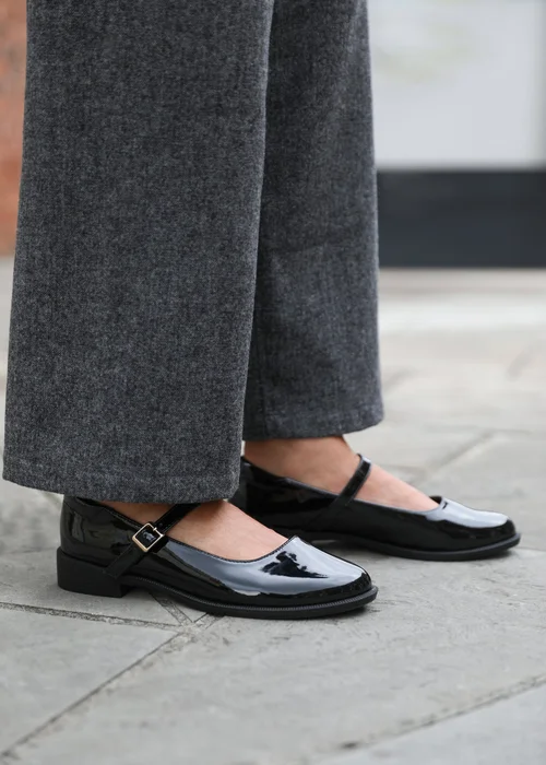 Where's That From Black Kingston Wide Fit Low Heel Loafers - 3 Image 1
