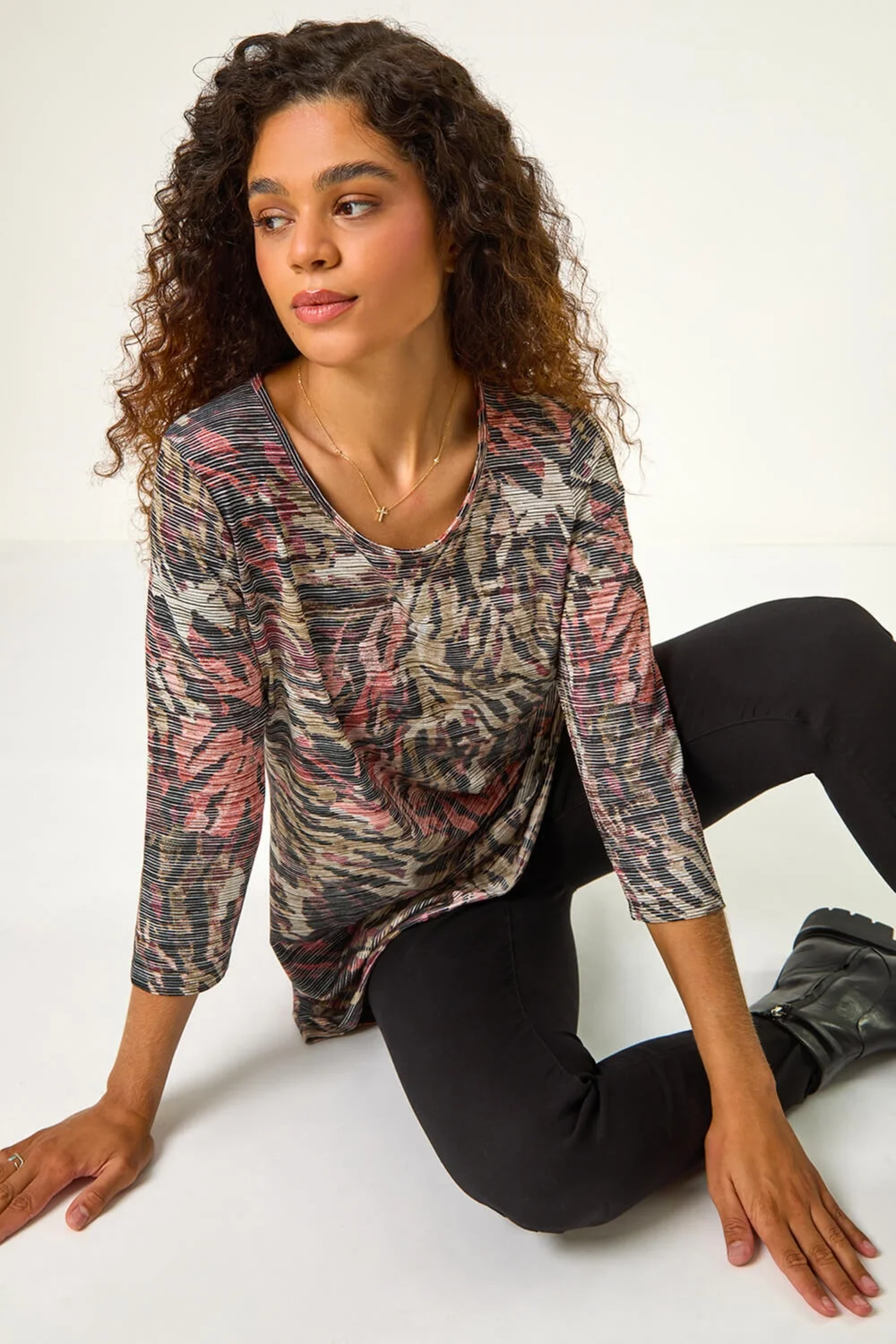 Roman Khaki Animal Print Stretch Tunic - Size 12 Image 3