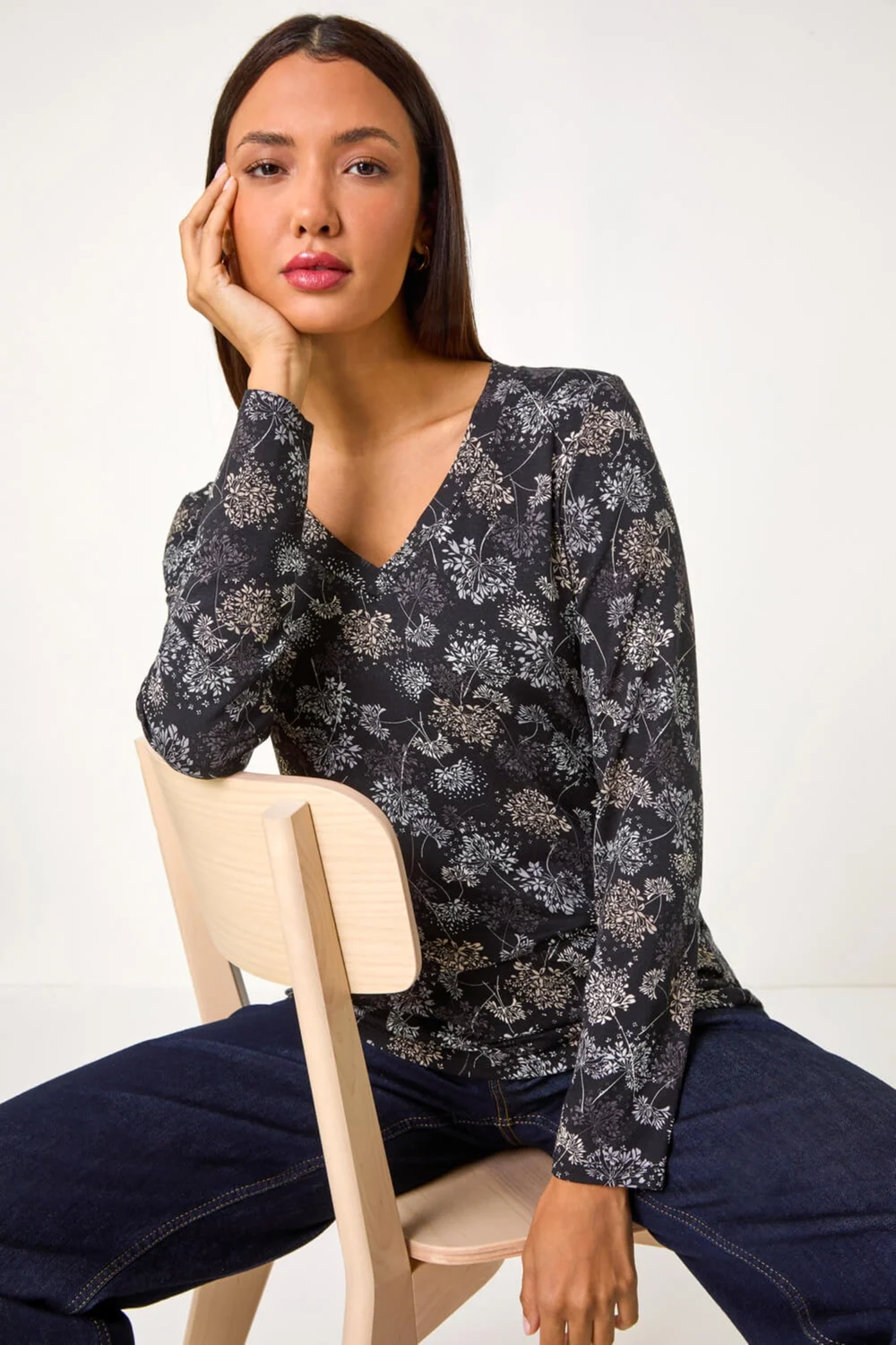 Roman Grey Floral Print Relaxed Stretch Top - 10 Image 2