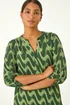 Roman Green Geometric Print Stretch Blouse - Size 20 Image 4