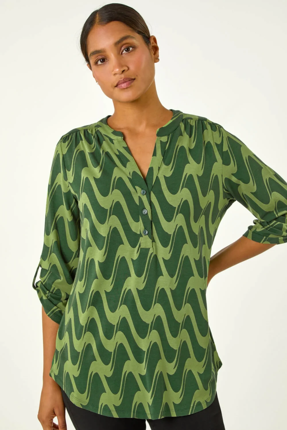 Roman Green Geometric Print Stretch Blouse - Size 20 Image 2