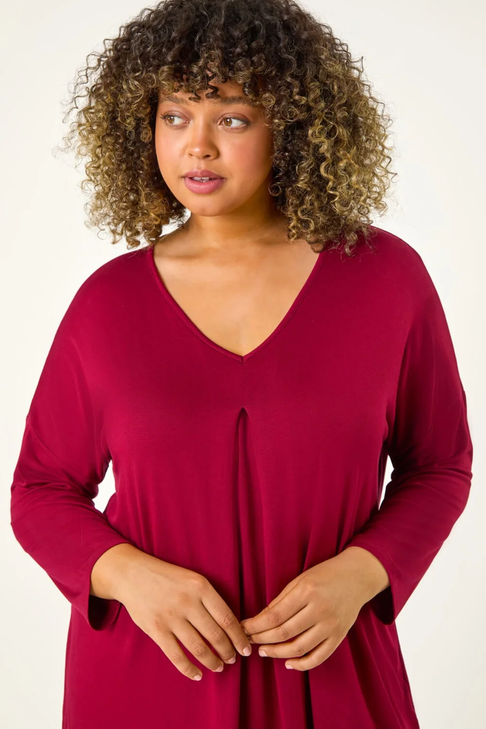 Roman Maroon Curve V-Neck Pleat Tunic Top - Size 20 Image 4