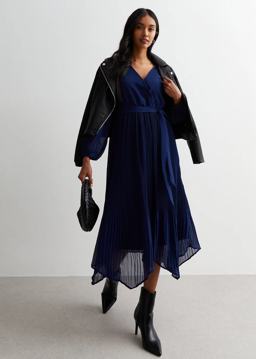 Gini London Navy Pleated Hanky Hem Wrap Midi Dress - Size 8 Image 4