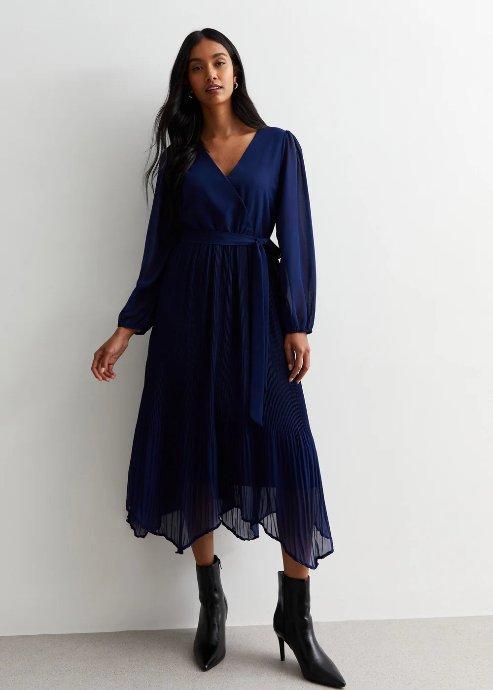 Gini London Navy Pleated Hanky Hem Wrap Midi Dress - Size 8 Image 1