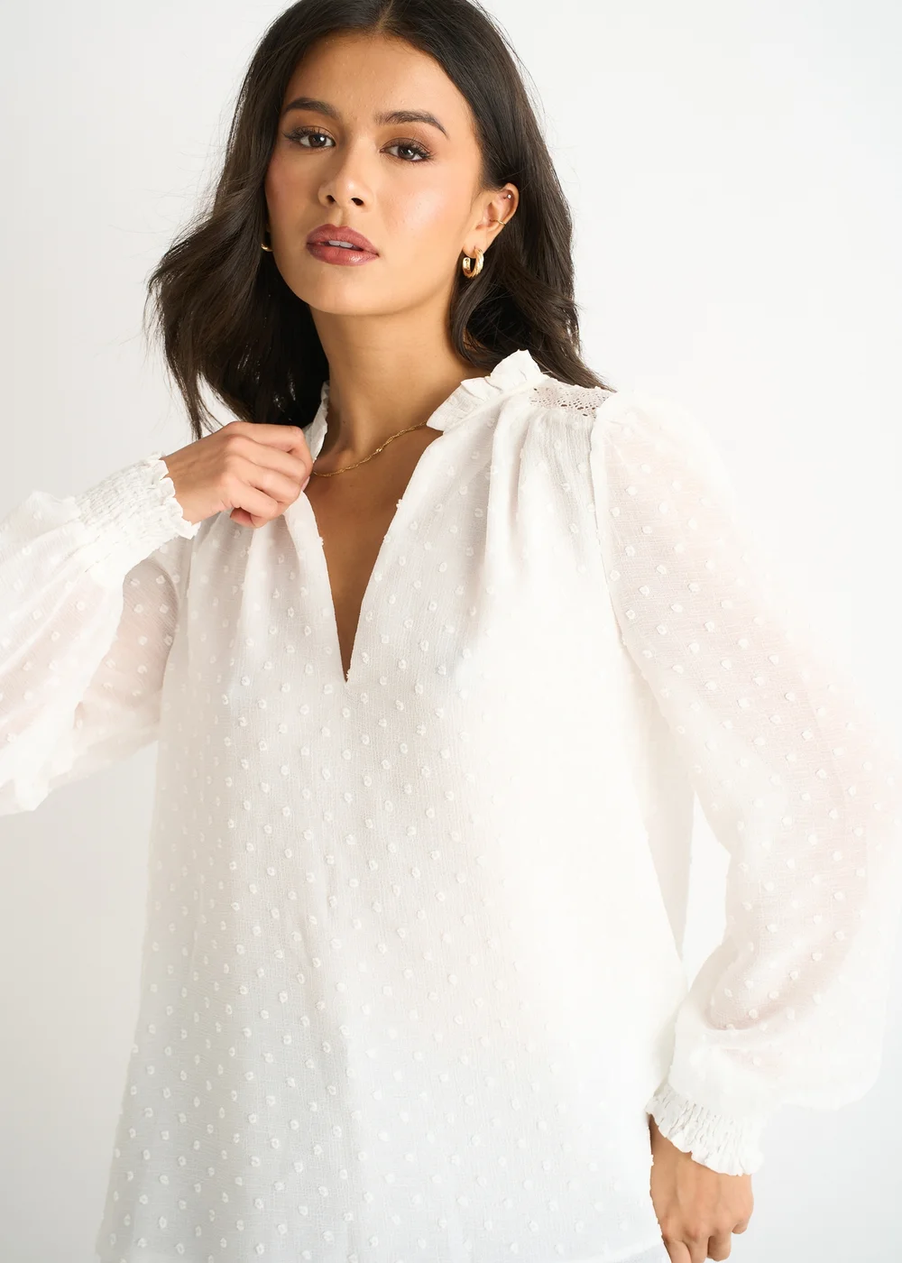 Gini London White Dobby Chiffon Frill Neck Blouse - 10 Image 3
