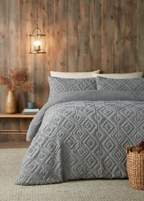 Fusion Snug Romo Grey Pinsonic Fleece Duvet Cover Set - Single Image 1