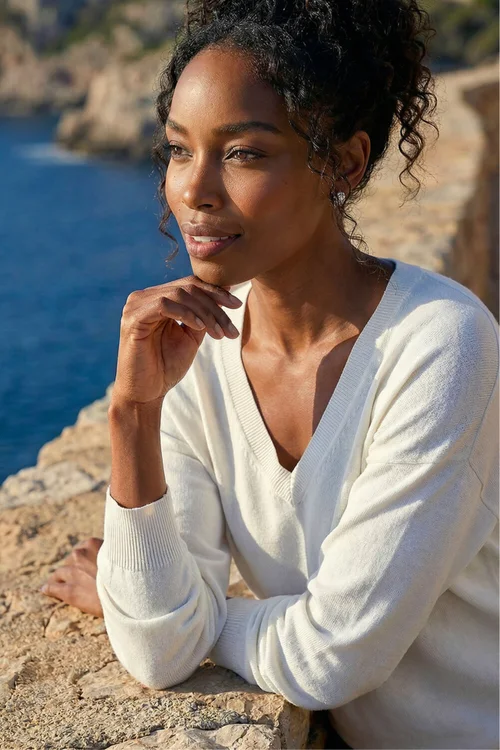 Roman Ivory V-Neck Stretch Jumper - 18 Image 1