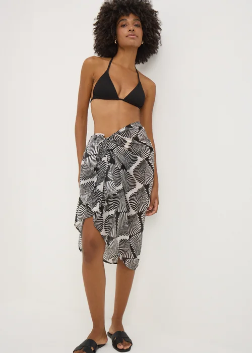 Black Mono Shell Print Sarong - One Size Image 1