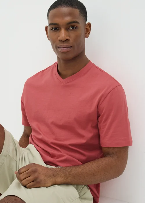 Coral Essential V-Neck T-Shirt - S Image 1