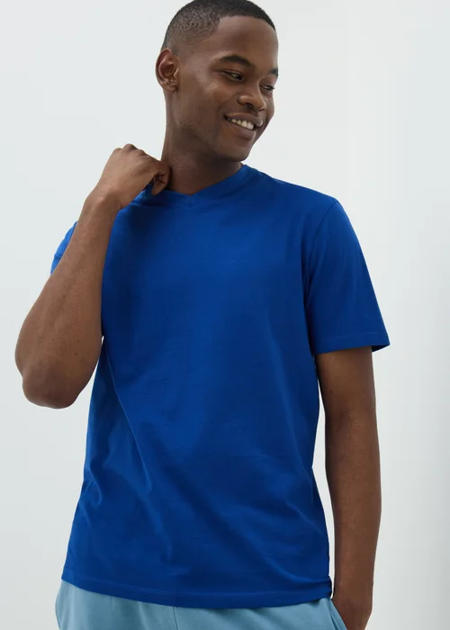 Cobalt Essential V-Neck T-Shirt - S Image 1
