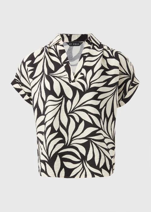 Et Vous Black Mono Palm Airflow Collared V-Neck Blouse - 8 Image 4
