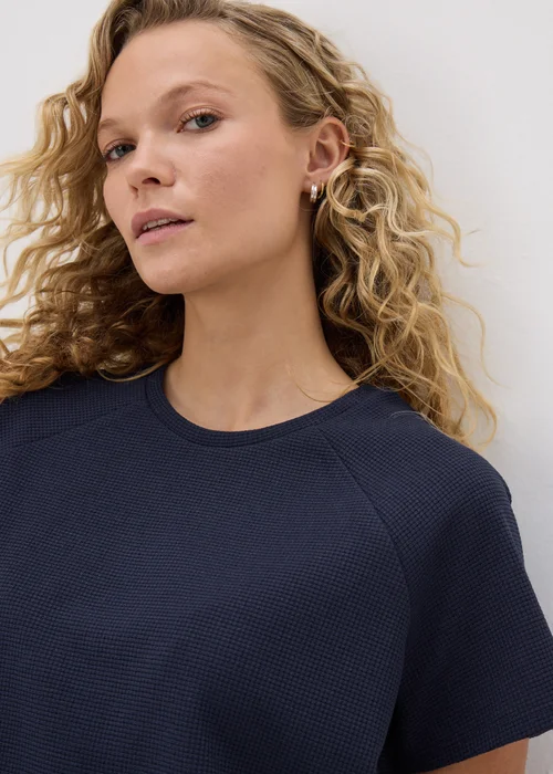 Navy Waffle Raglan Sleeve T-Shirt - 8 Image 2