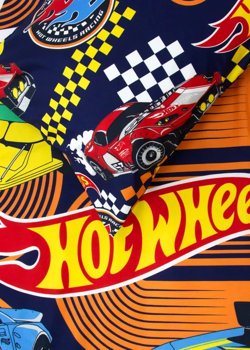 Hot Wheels Racer Reversible Duvet Cover Set - Single Image 4