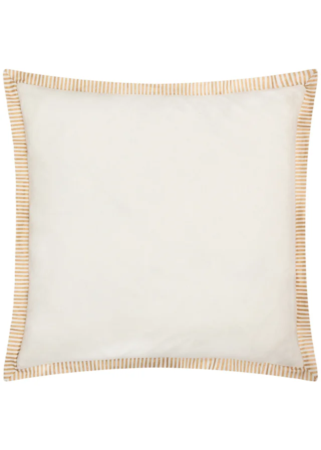 Paoletti Winter Ski Lodges Filled Cushion (50cm x 50cm)