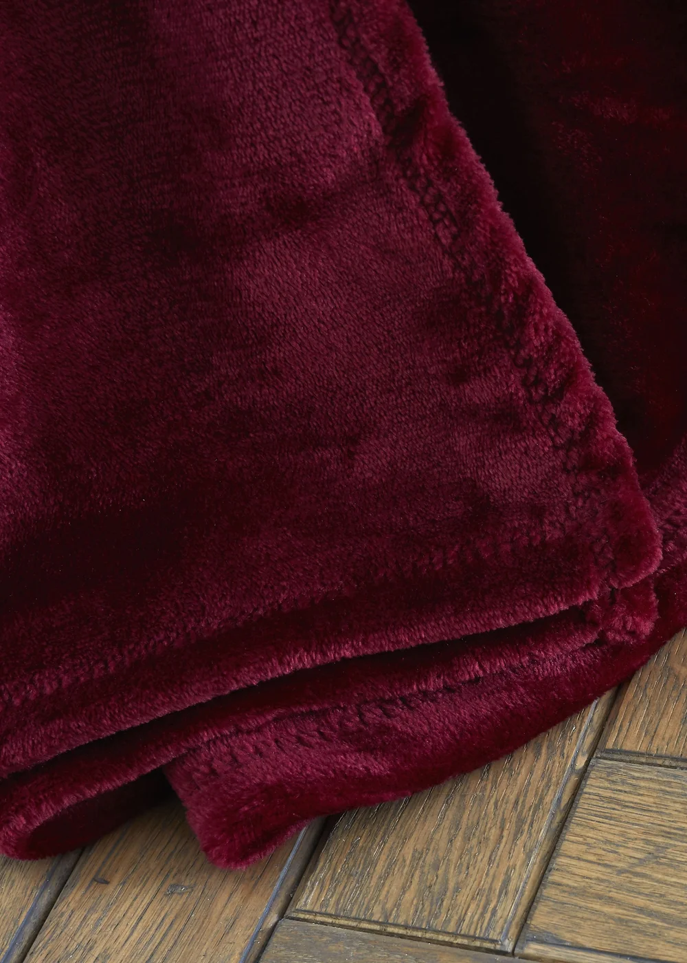 Catherine Lansfield Extra Large Raschel Velvet Touch Blanket Throw (200x240cm) - One Size Image 3