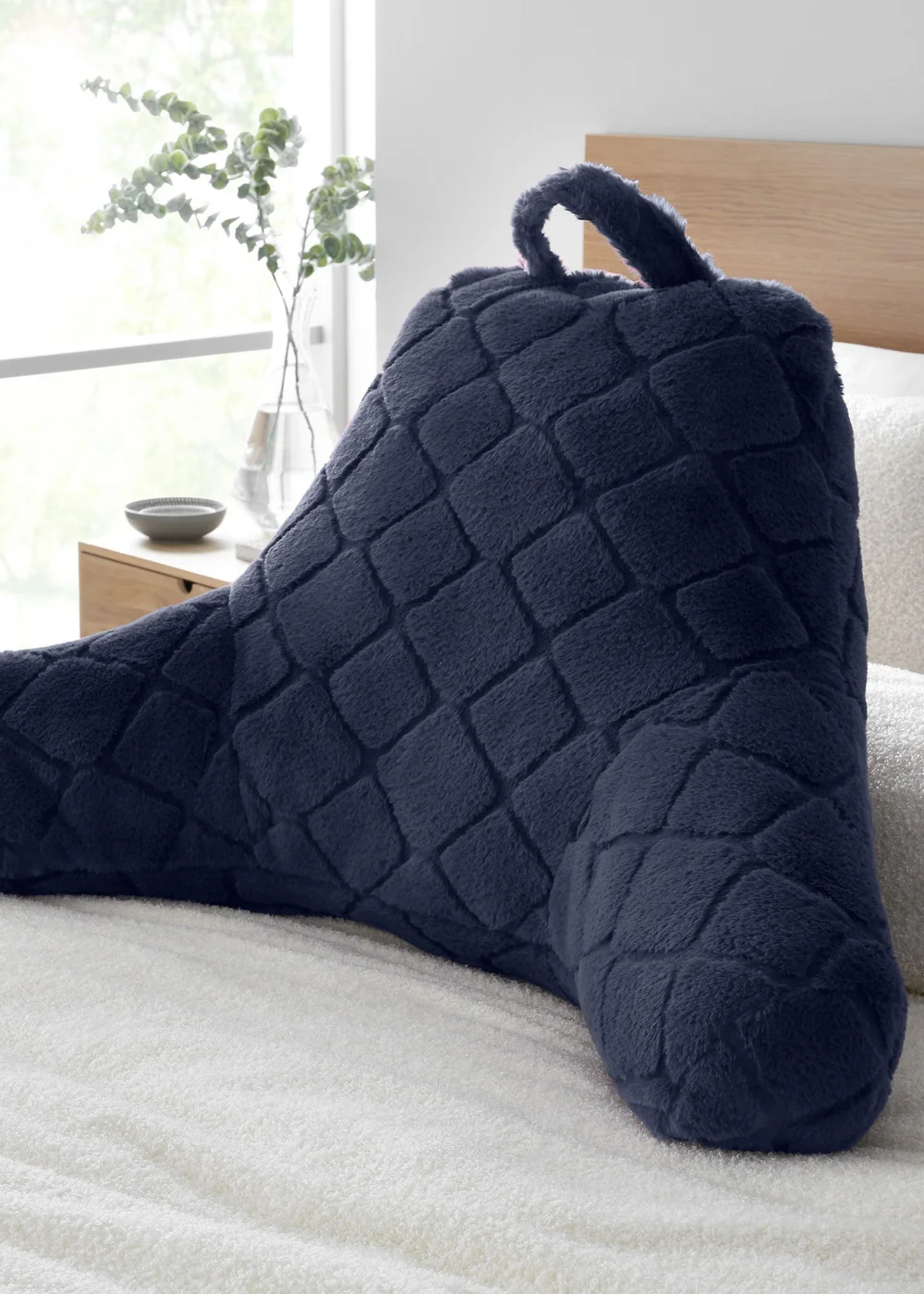 Catherine Lansfield Diamond High Back Cuddle Cushion Back Rest (74x97cm) - One Size Image 2