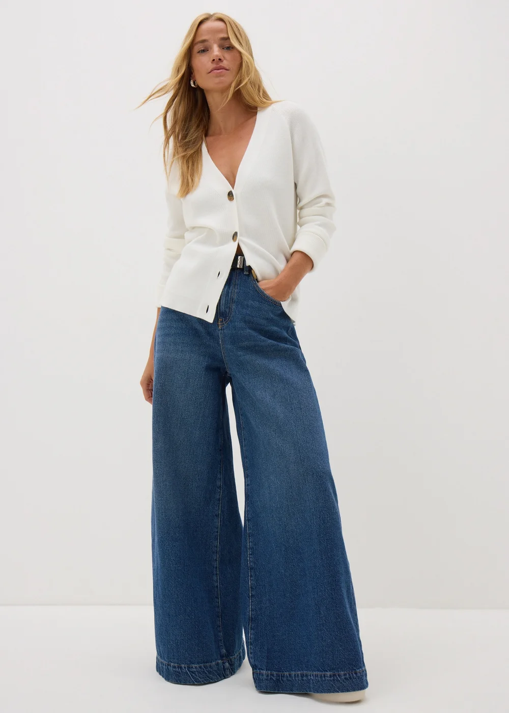 Ivory V-Neck Cardigan - XS Image 2
