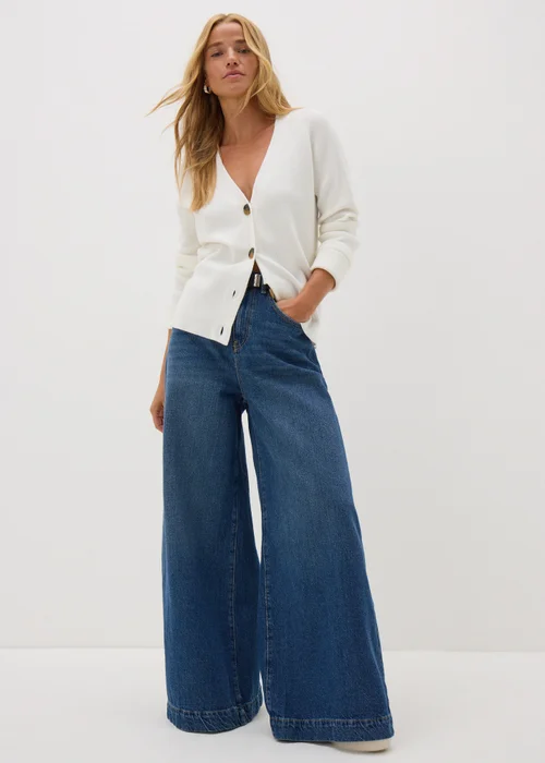 Ivory V-Neck Cardigan - XS Image 2