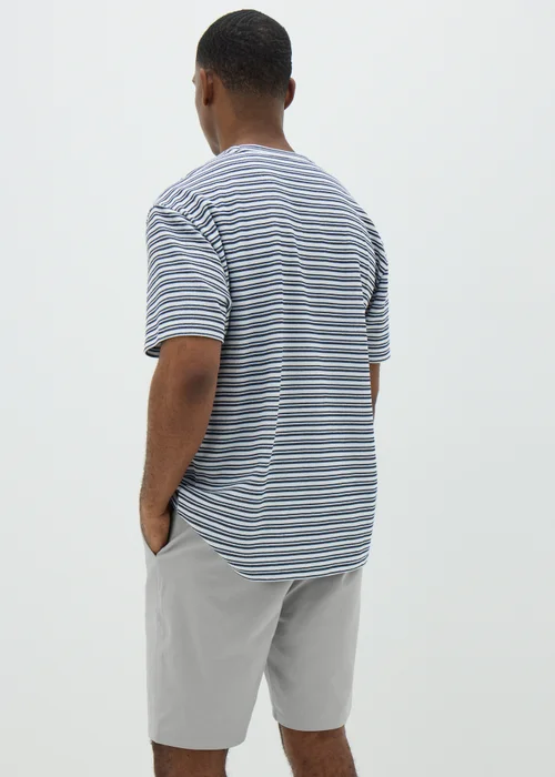 Ice Grey Slim Fit Chino Shorts - 30 Image 3