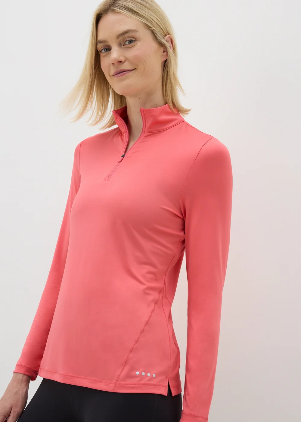 Souluxe Coral Half Zip Top - S Image 2