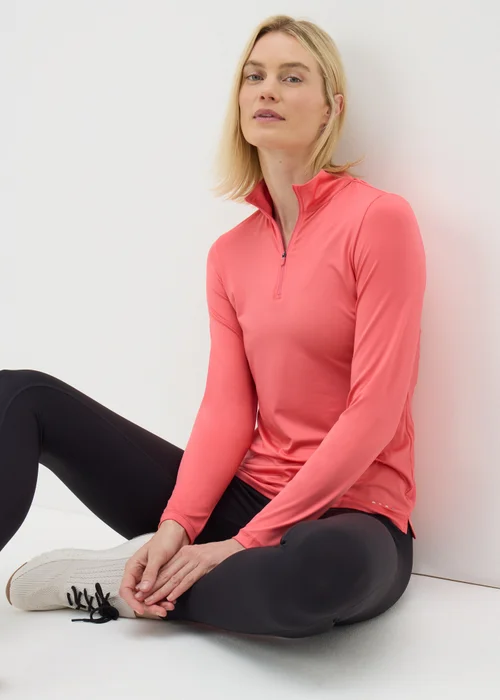 Souluxe Coral Half Zip Top - S Image 1