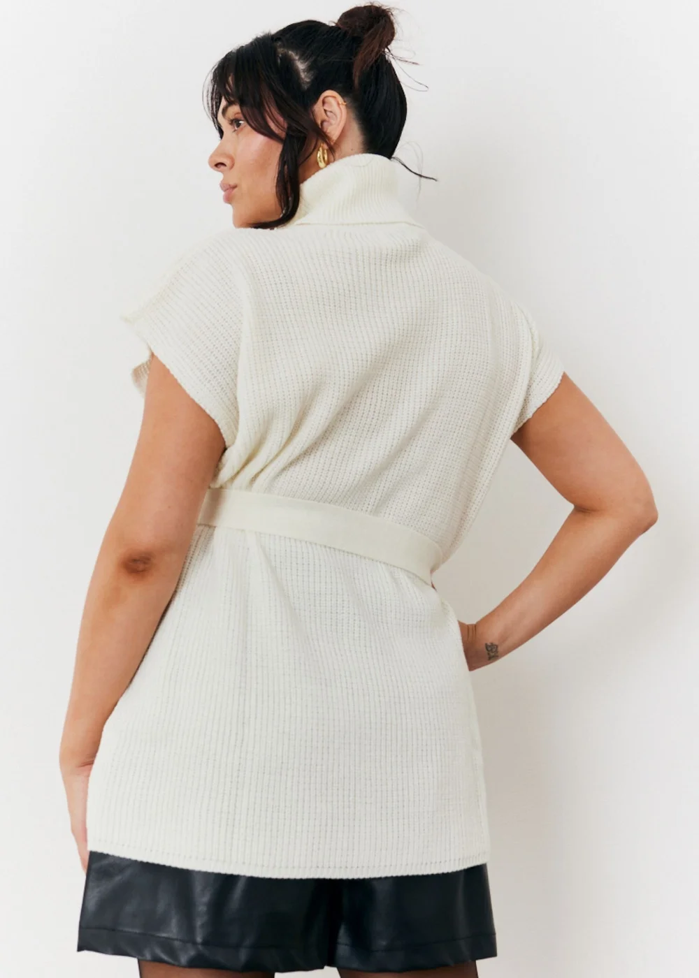In The Style Cream Belted Knit Jumper - 22-24 Image 7
