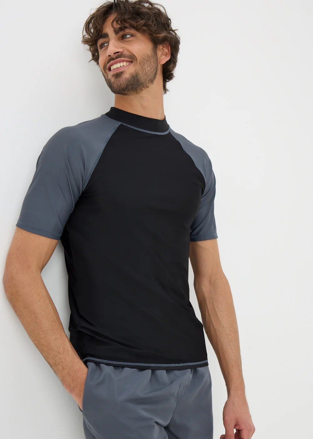 Black Rash Vest - S Image 1