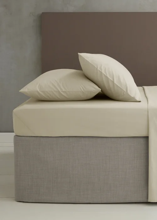 Catherine Lansfield Cream Easy Iron Percale Combed Fitted Sheet - Fitted Single Image 1
