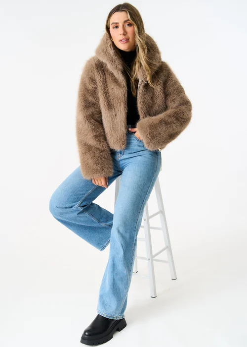 Gini London Stone Zip Front Cropped Faux Fur Jacket - Small/Medium Image 4
