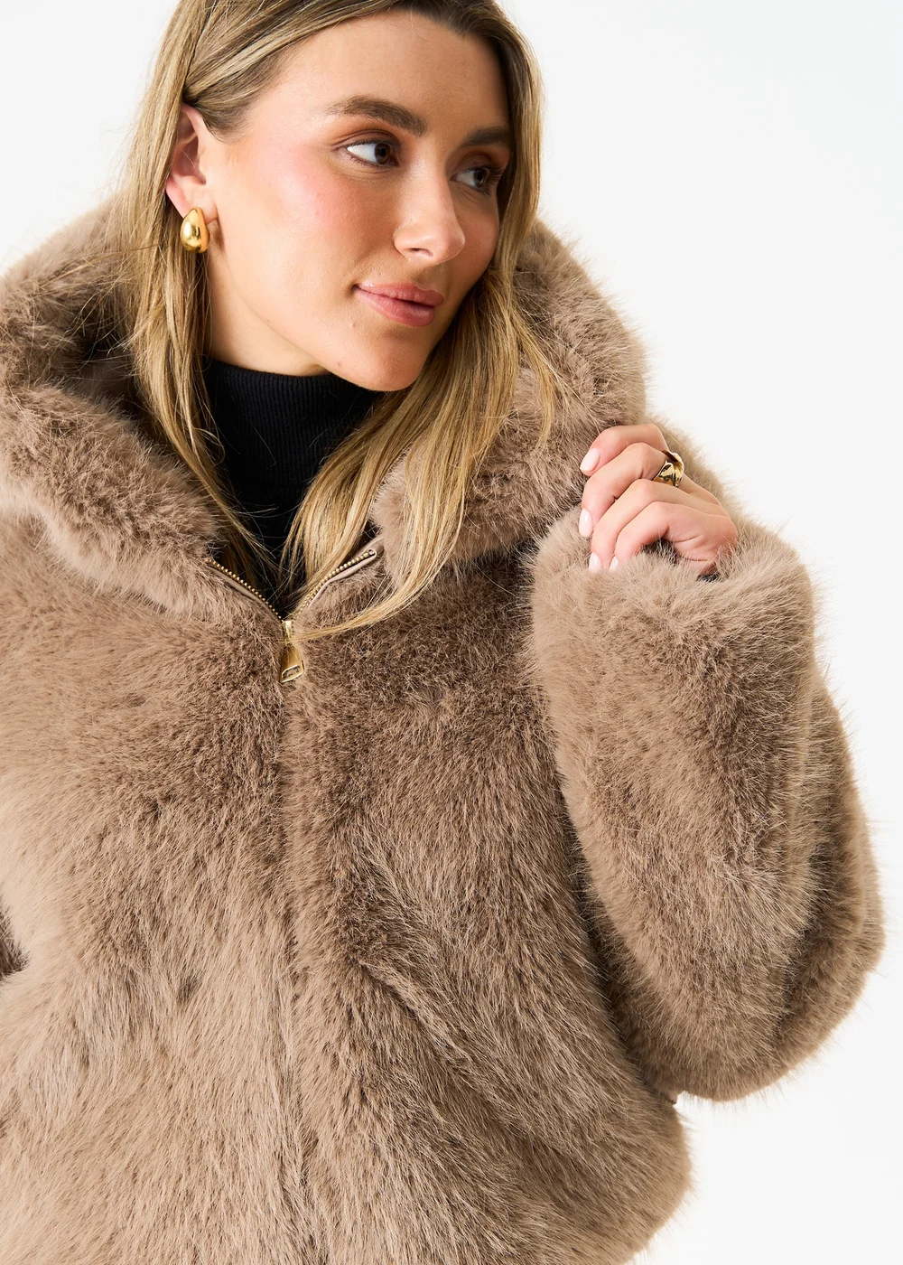 Gini London Stone Zip Front Cropped Faux Fur Jacket - Small/Medium Image 3