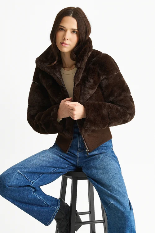 Gini London Chocolate Faux Fur Zip Front Short Jacket - L/XL Image 1