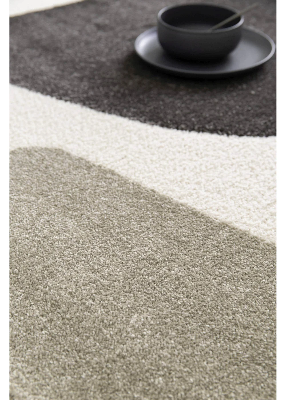 Homemaker Milan Bold Grey/Stone/Cream Abstract Rug - 80 x 150 Image 3