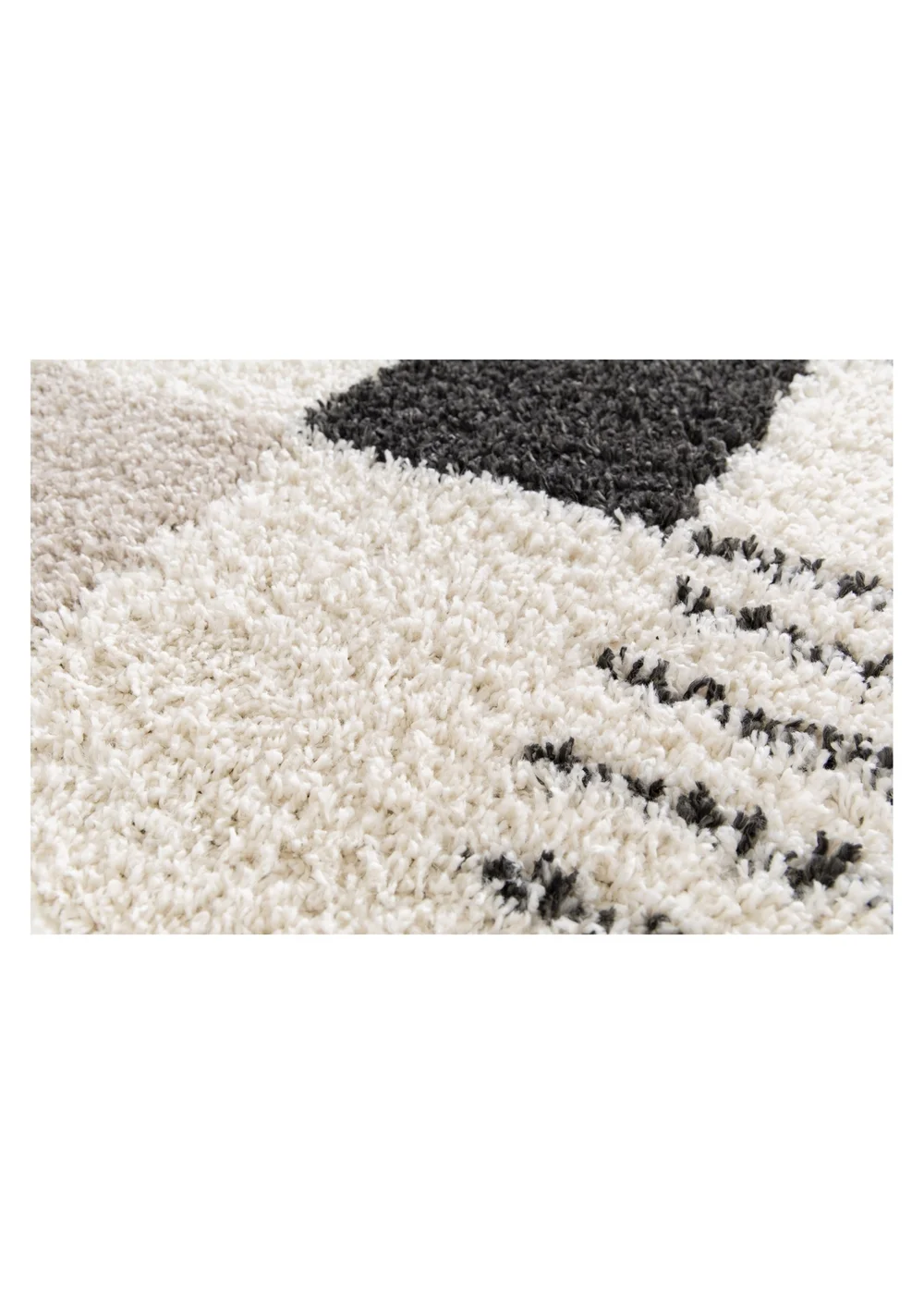 Homemaker Nomad Blocks Shaggy Beige Rug - 120 x 170 Image 5