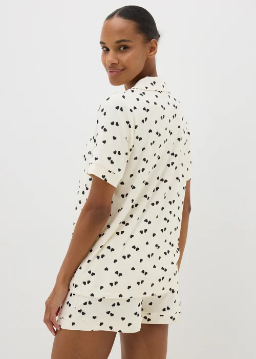 Cream Monochrome Heart Print Shorts Pyjama Set - Extra small Image 2