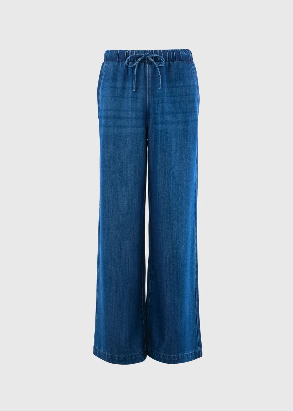 Dark Wash Comfort Fit Wide Leg Jeans - 8 Image 4