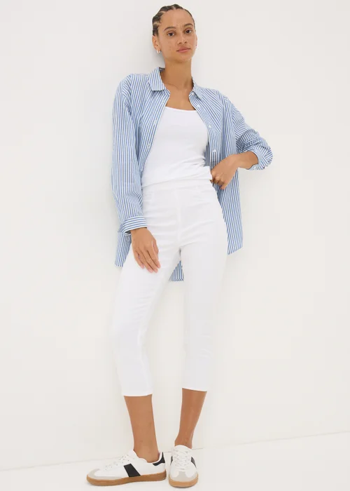 White Rosie Cropped Jeggings - 8 Image 1