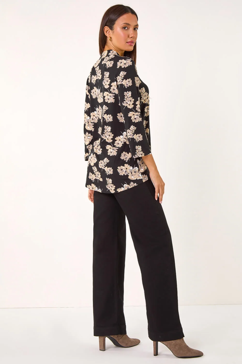 Roman Black Floral V-Neck Pleat Front Stretch Top - 10 Image 4