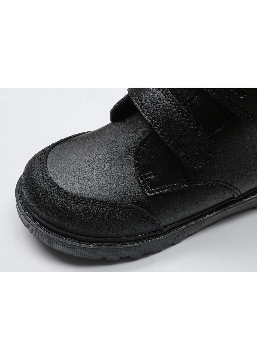 ToeZone Boys Black Levi Ankle Boot (Younger 8 - Older 3) - 2 Image 6