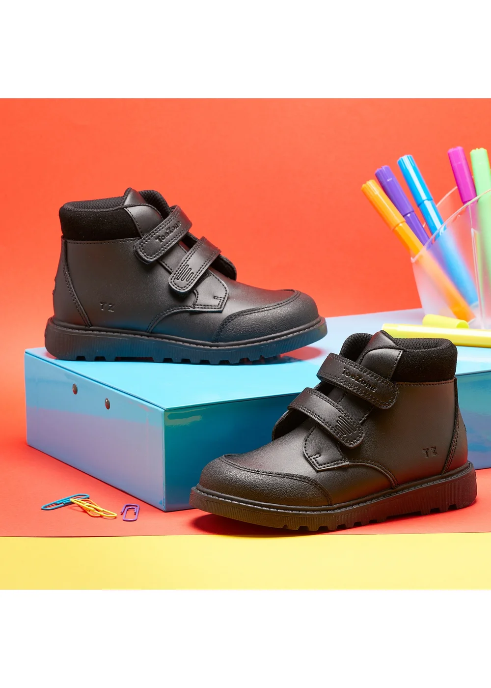 ToeZone Boys Black Levi Ankle Boot (Younger 8 - Older 3) - 2 Image 3