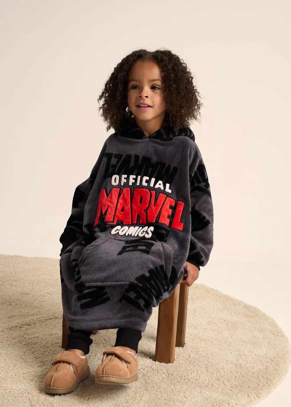 Marvel Boys Grey Hooded Blanket - Small/Medium Image 1