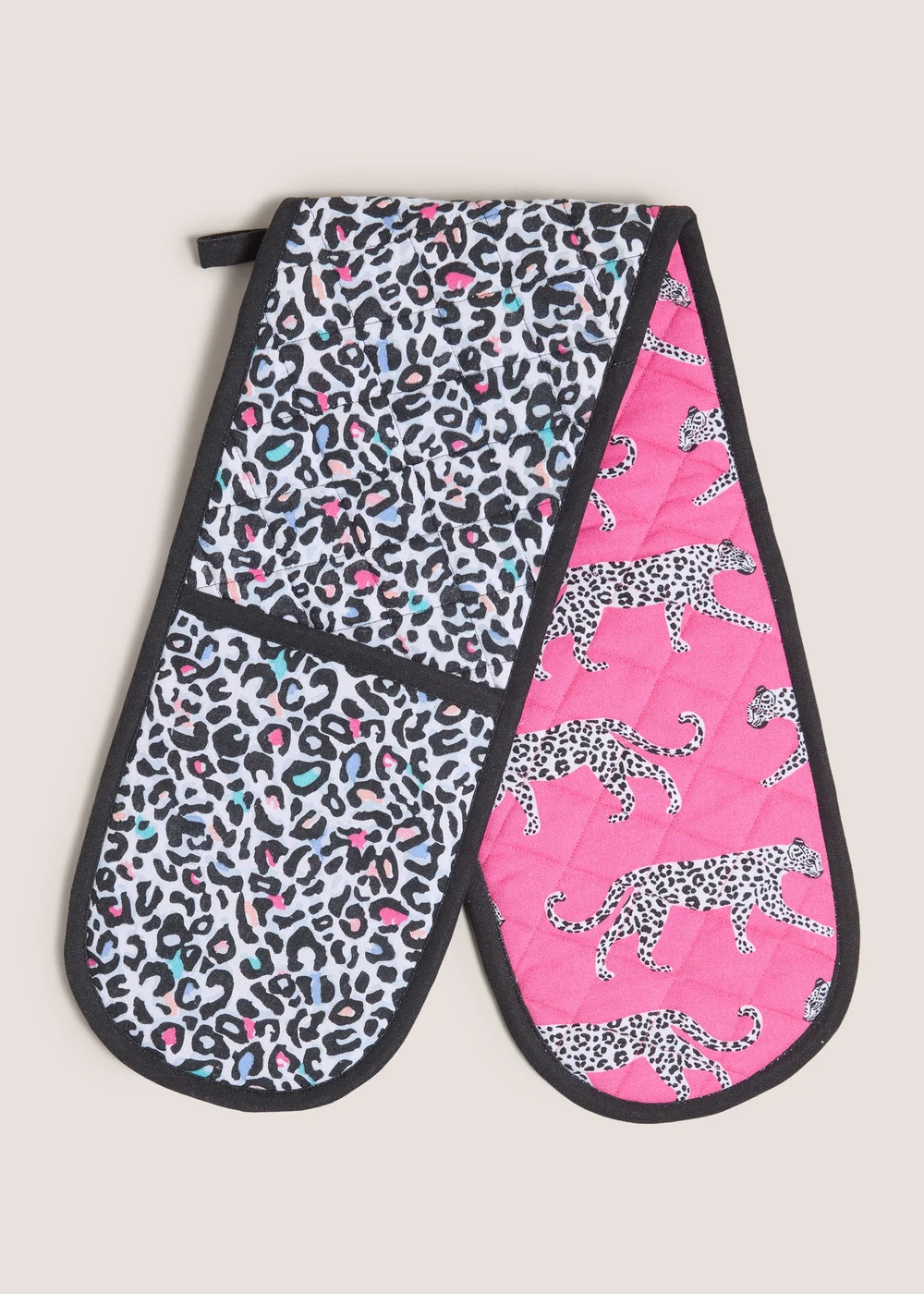 Cheetah Oven Gloves Image 1