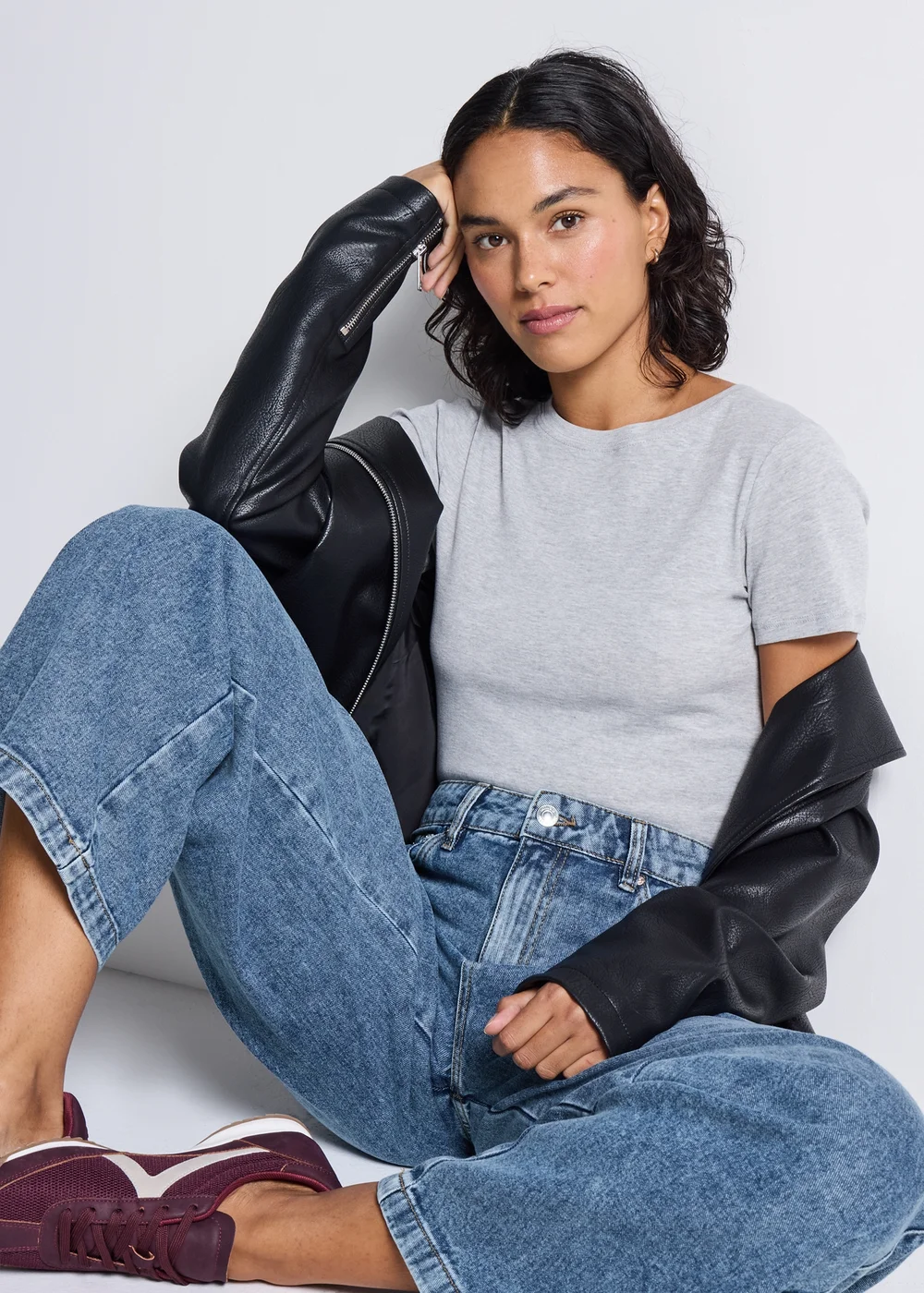 Wide Leg Mid Blue Jeans - 8/L29 Image 3