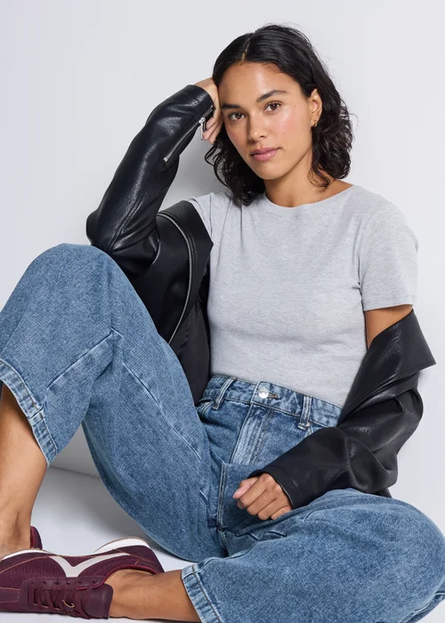 Wide Leg Mid Blue Jeans - 8/L29 Image 3