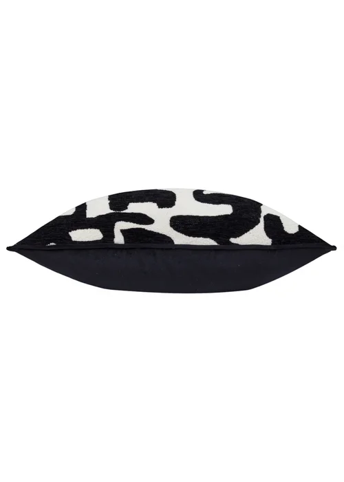 Hoem Caval Boucle Jacquard Filled Cushion (50cm x 50cm) - 50cm x 50cm Image 3
