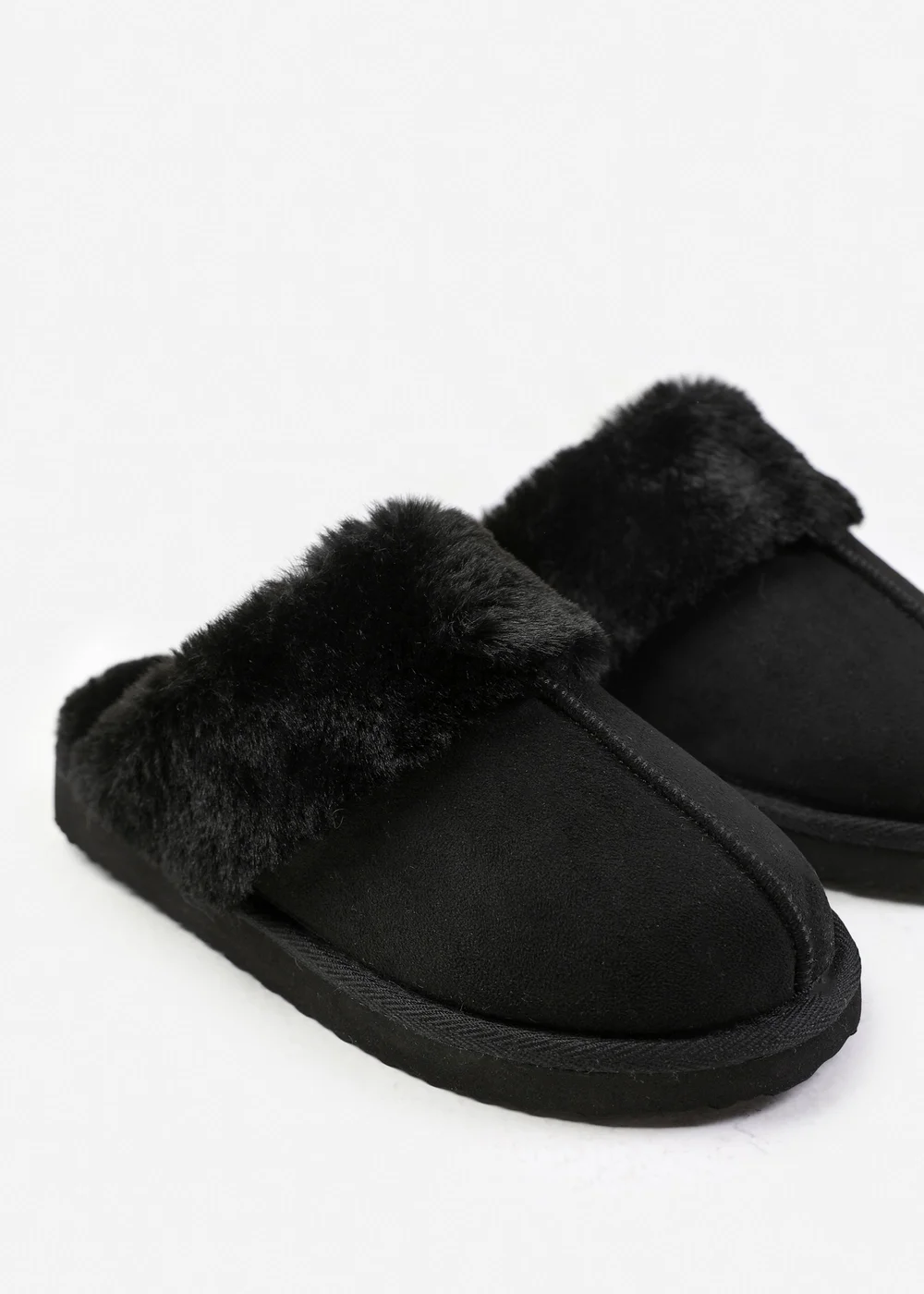 Where's That From Lounge Black Faux Suede Slippers With Fur Trim - Size 7 Image 3