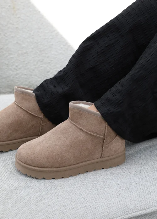 Where's That From Camel Faux-Faux Suede Maple Faux Fur Slipper Boots - Size 3 Image 1
